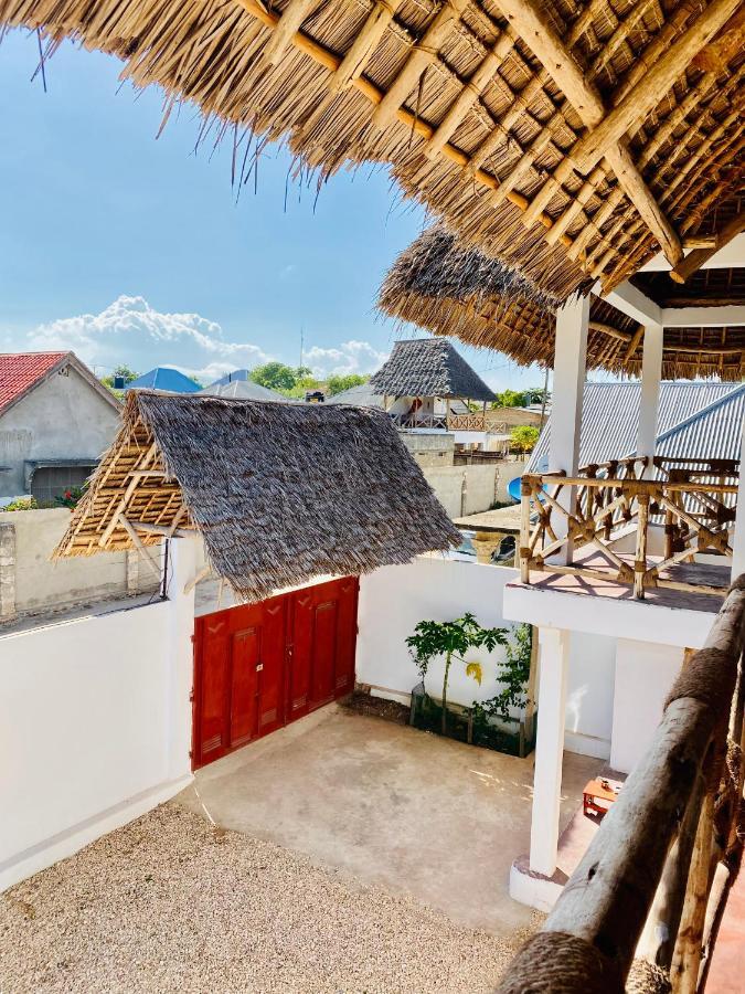 Mamayoyo House Нунгви Экстерьер фото