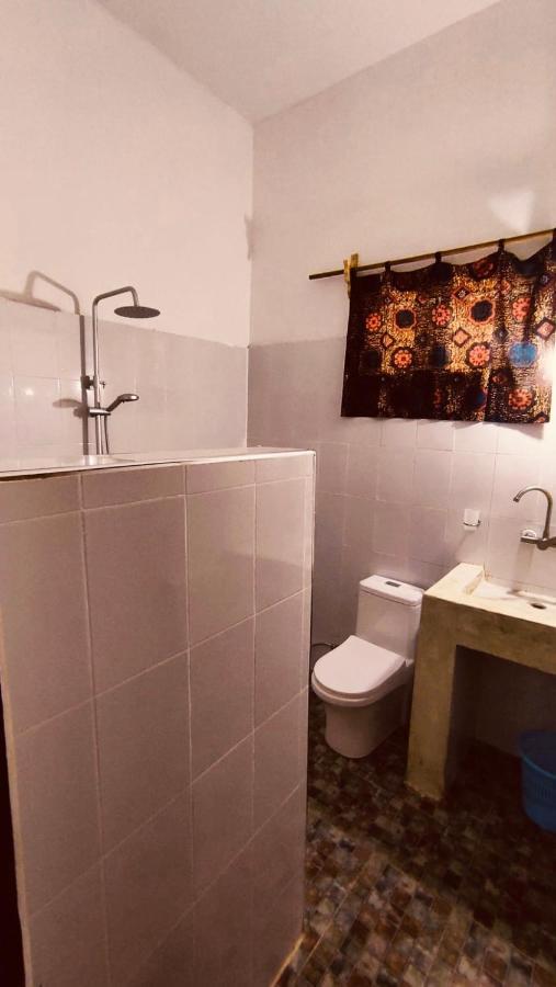 Mamayoyo House Нунгви Экстерьер фото